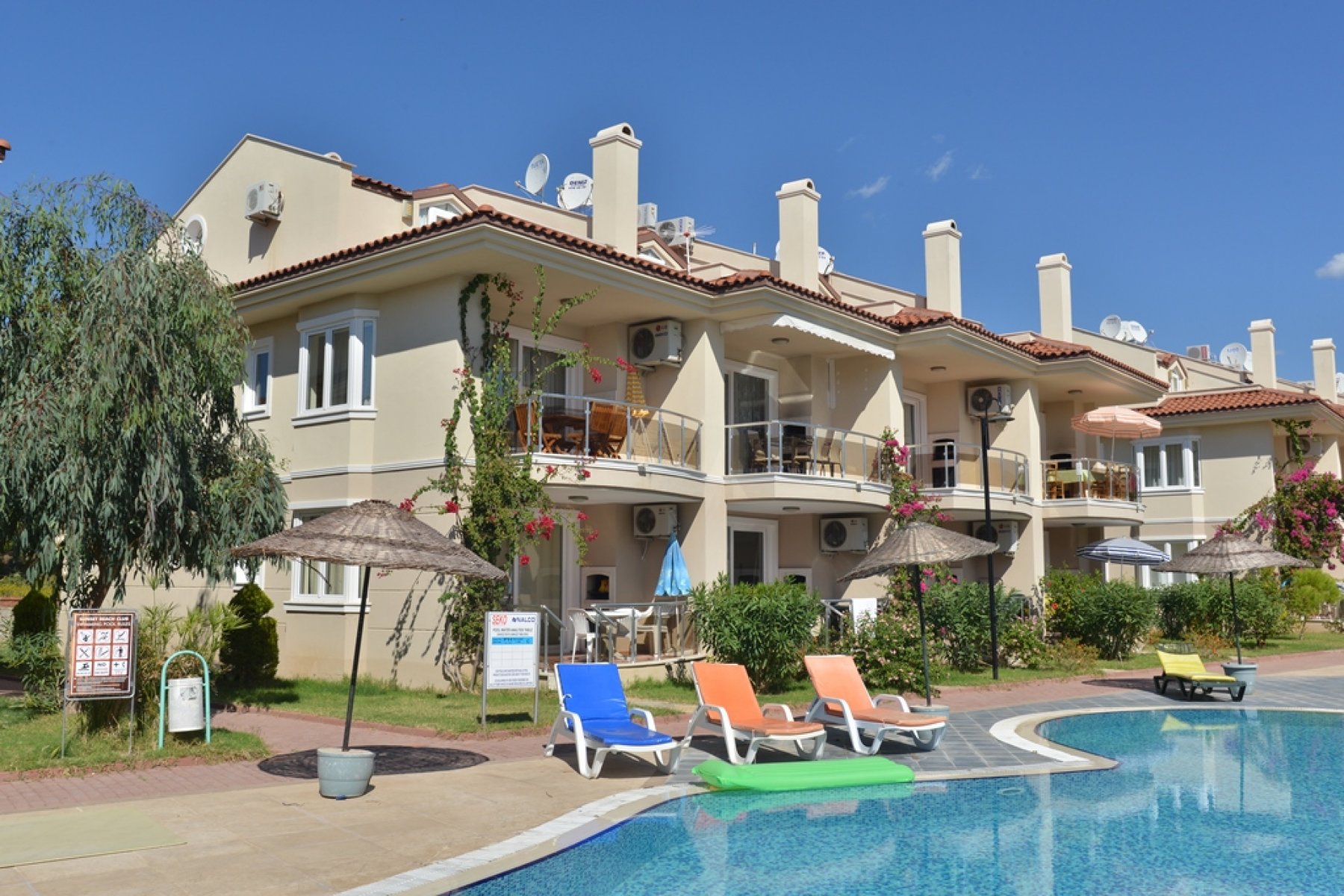 CLA313 Sunset Beach Club Mermaid 1 for rent in Fethiye Calis