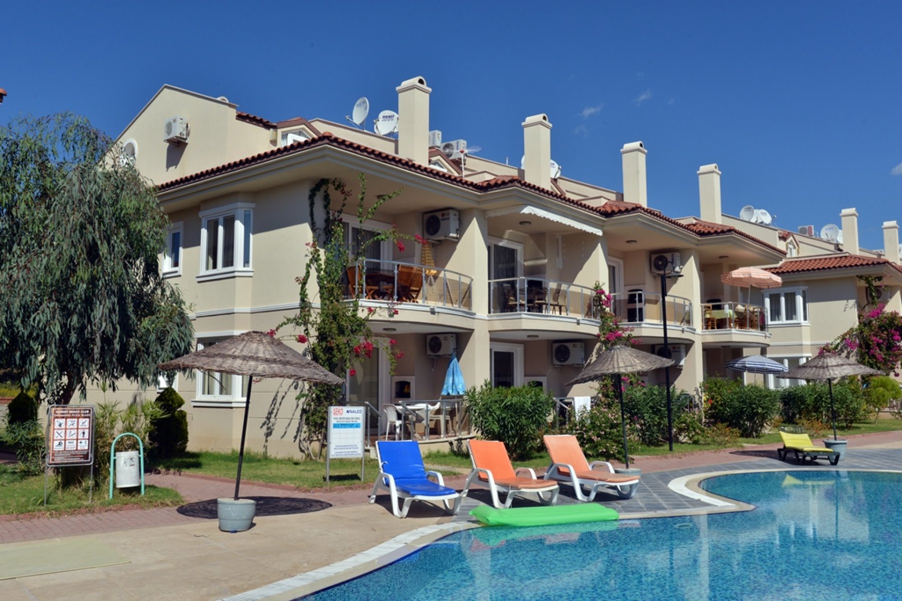 CLA313 Sunset Beach Club Mermaid 1 for rent in Fethiye Calis