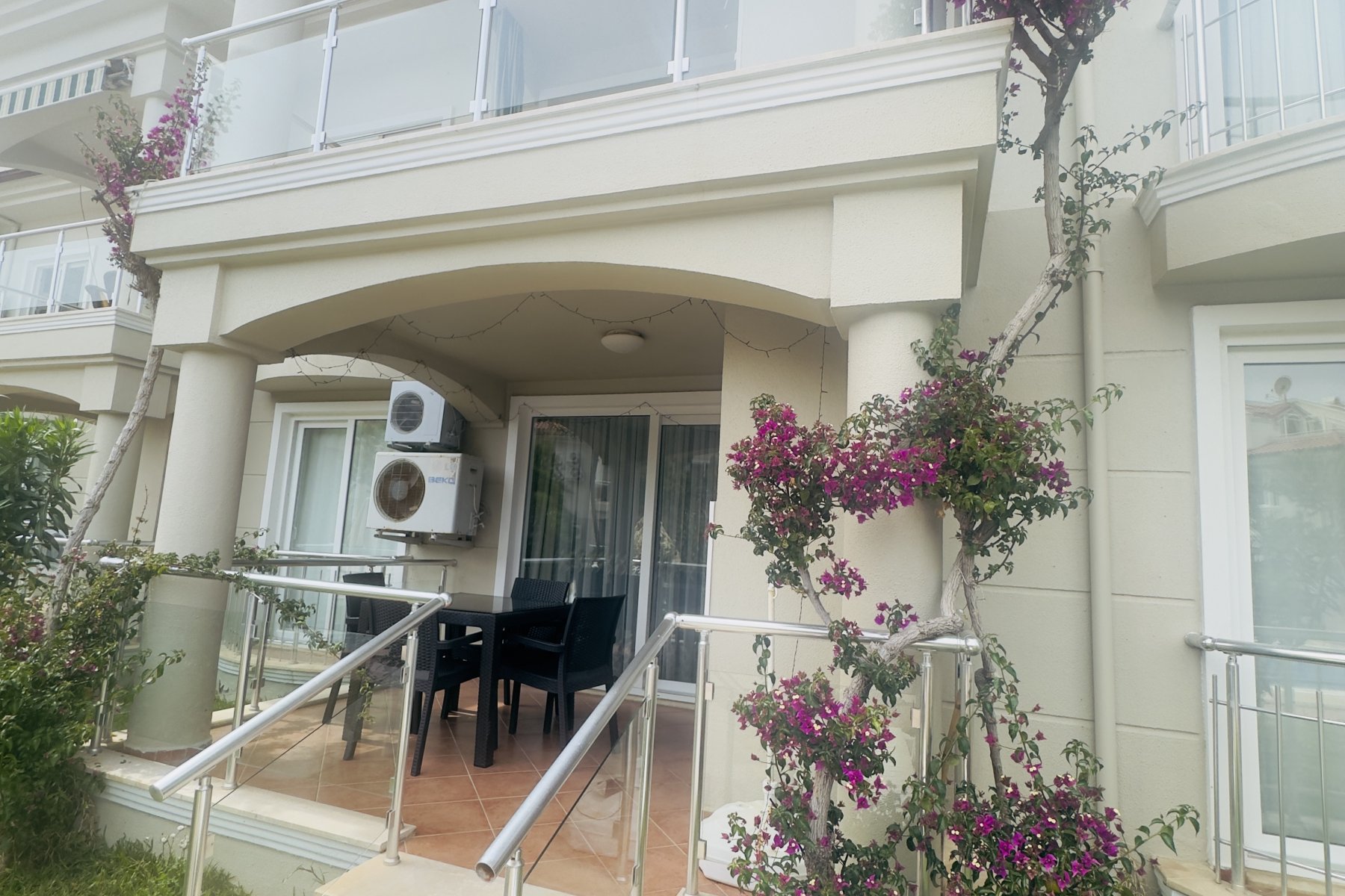 Sunset Beach Club yazlık kiralık havuzlu lüks apart daire Sunset Beach Club yazlık kiralık havuzlu lüks apart daire